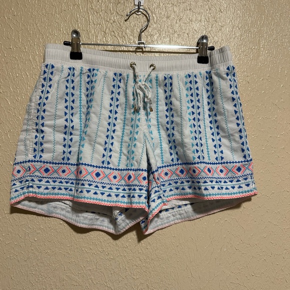 Lilly Pulitzer Shorts Embroidered Size Small Pull On
Stretchy Waistband‎ - Picture 1 of 6